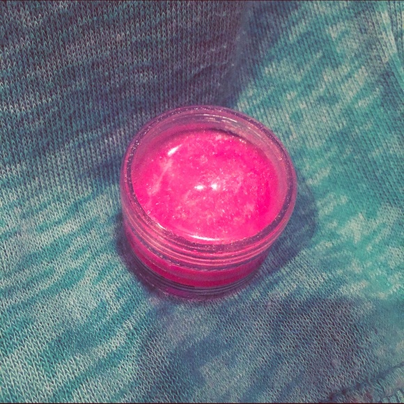 Pink sparkly lip gloss💄💋