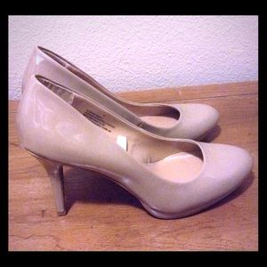 Nude pumps Merona