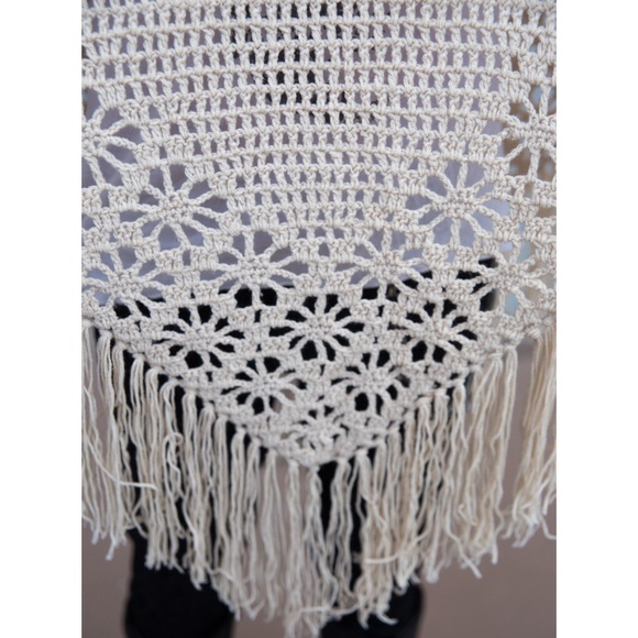 Rue21 Sweaters - πSand Light Beige Knit Crochet Fringe Poncho Boho Rue21 Sweaters - πSand Light Beige Knit Crochet Fringe Poncho Boho