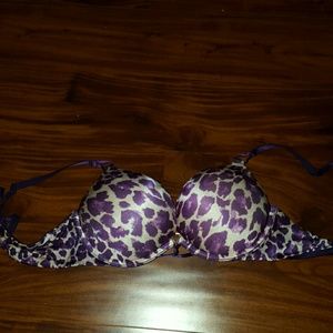 Victoria's Secret miraculous Plunge bra 36a