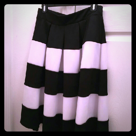 Black and White stripe skirt