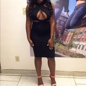 Boohoo grace cross front midi