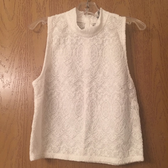 LACED HALTER TOP