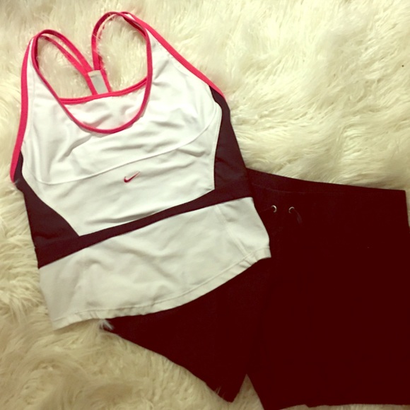 Nike Tops - Nike Dri-Fit Sports Bra Tank