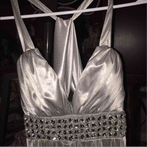 NEW W/ TAGS Silver homecoming dress
