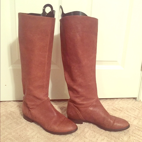 💯 Authentic Leather J. Crew flat boots! 🎈