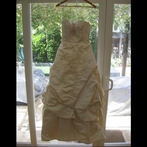 Oleg Cassini Wedding Dress