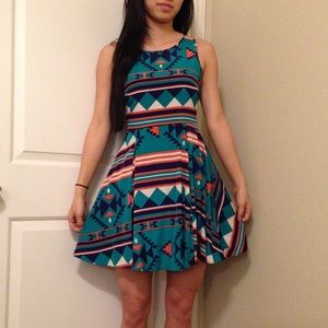 NWT Gianni Bini Tribal print Dress