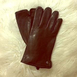 Calvin Klein 100% Leather Touch Screen Gloves