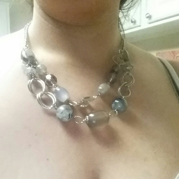 Silver statement necklace - Picture 2 of 2