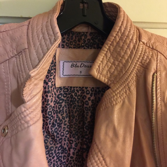 Spanish boutique fashion jacket - Picture 2 of 3