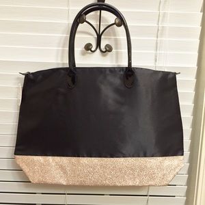 Large Navy & Gold Tote 💋