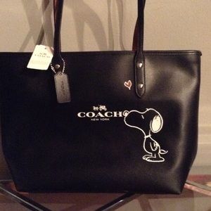Authentic coach x peanut tote