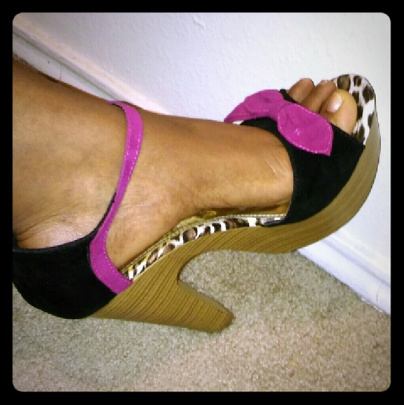 Retro Pink and Black Heels