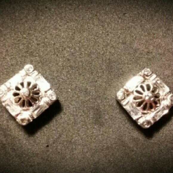 STERLING SILVER STUD EARRINGS