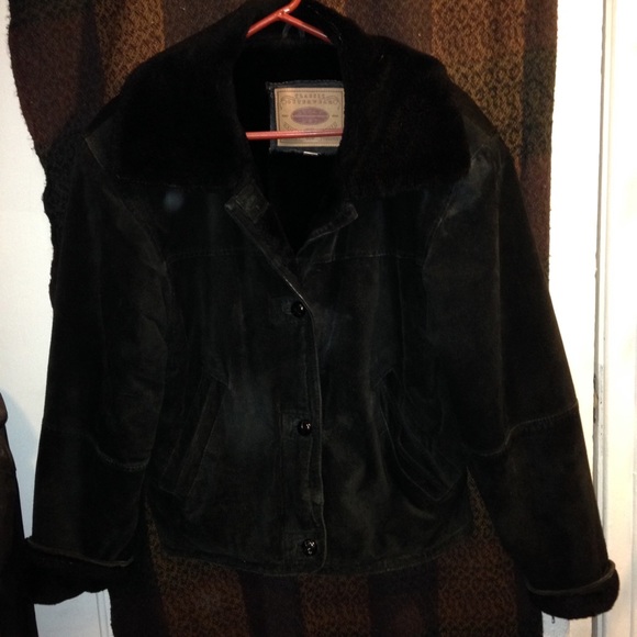 CLEARANCE ITEM: Women's Leather Winter Jacket (S) - Picture 1 of 2