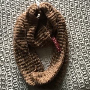 NWT camel brown infinity scarf