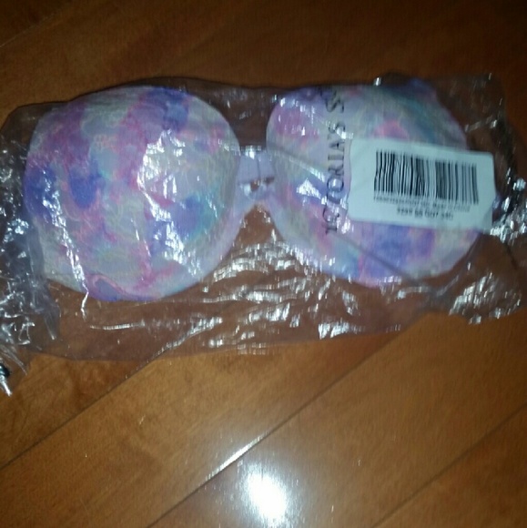 Brand new vs bra.