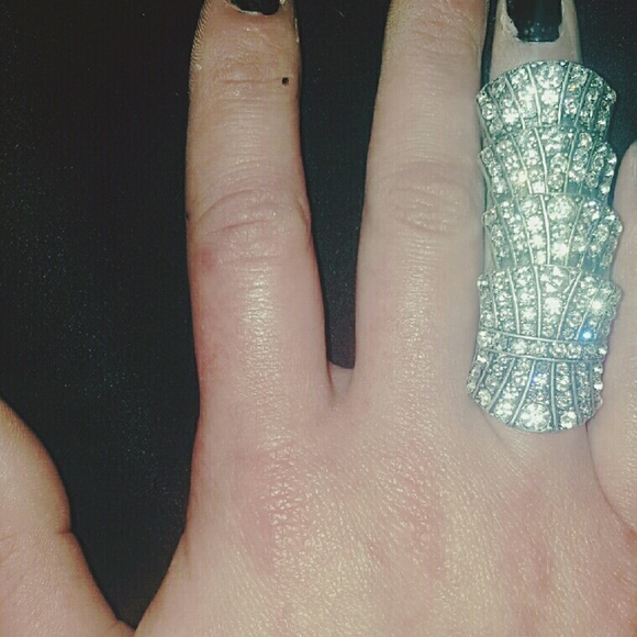 BITCHIN KNIGHT RING - BENDS @ KNUCKLE - Picture 1 of 3