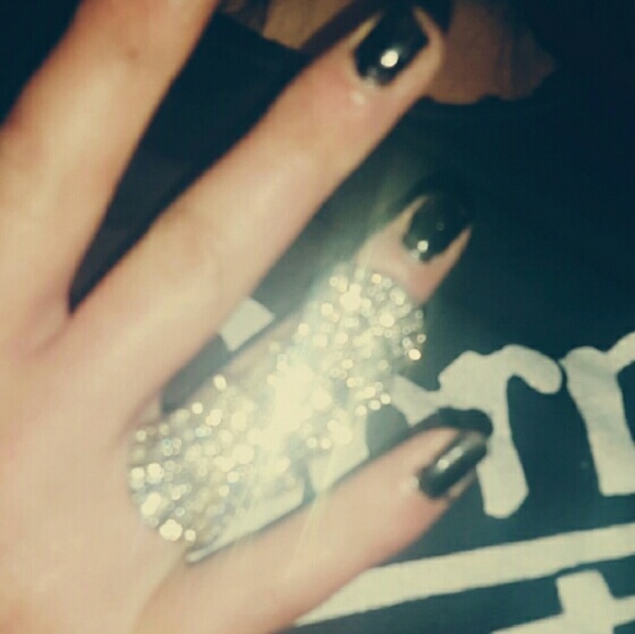 BITCHIN KNIGHT RING - BENDS @ KNUCKLE - Picture 2 of 3