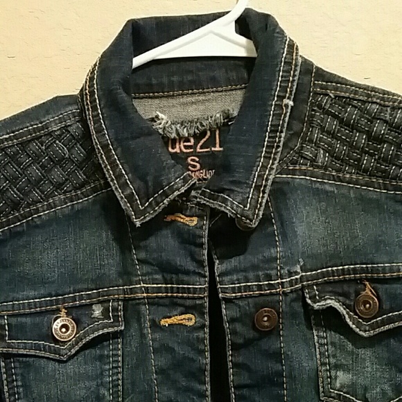 Jean jacket - Picture 2 of 2