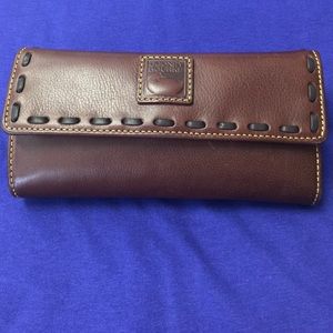Dooney and Bourke Continental clutch wallet
