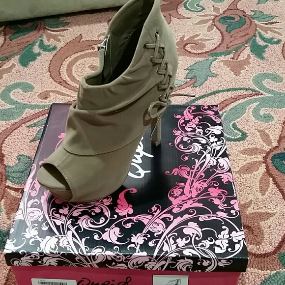 SOLD High heel open toe booties