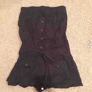 Black dotted Strapless Romper