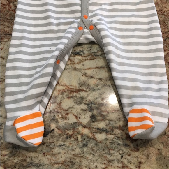 Pajama - Picture 3 of 3