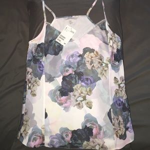 Adorable h&m floral top