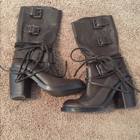 Vince Camuto 6.5 Excellent Condition Brown Boots