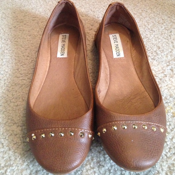 Steve Madden brown with gold studs flats.