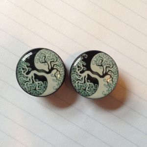 Yin Yang Tree 3/4" Plugs