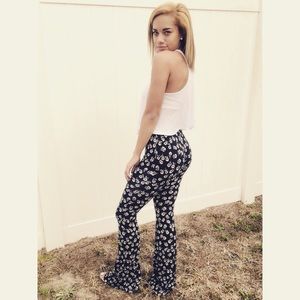 Flower patter Palazzo pants