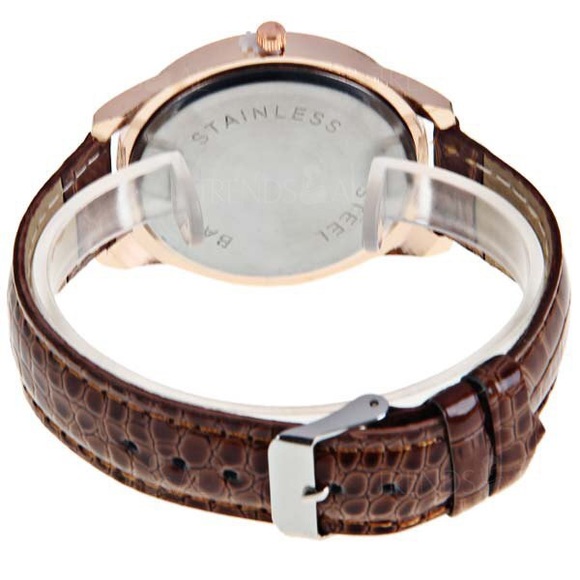 DIAMOND LEATHER WATCH!!! - Picture 3 of 4