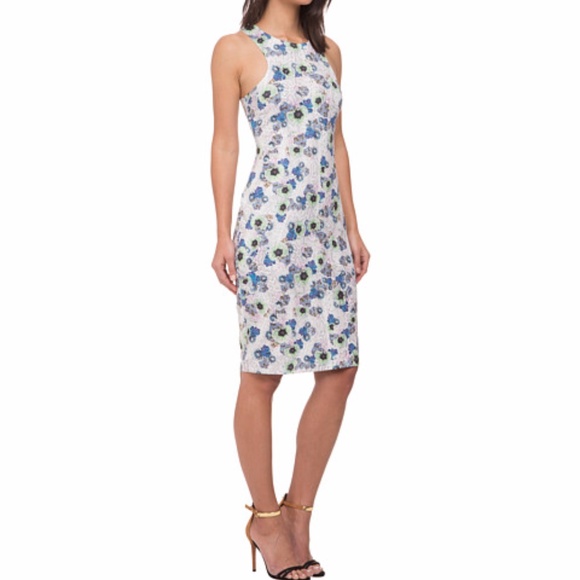 Halter Neck Print Dress - Picture 2 of 6