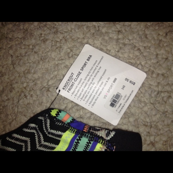 *Sold on eBay* VSX Knockout Bra 34B - Picture 3 of 3