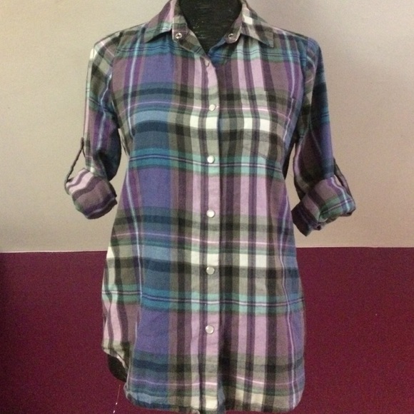 Forever 21 Plaid Buttondown with Pearl Snaps - Picture 1 of 4