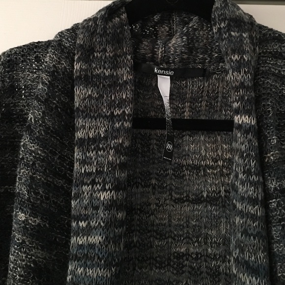 Cardigan - Picture 2 of 3