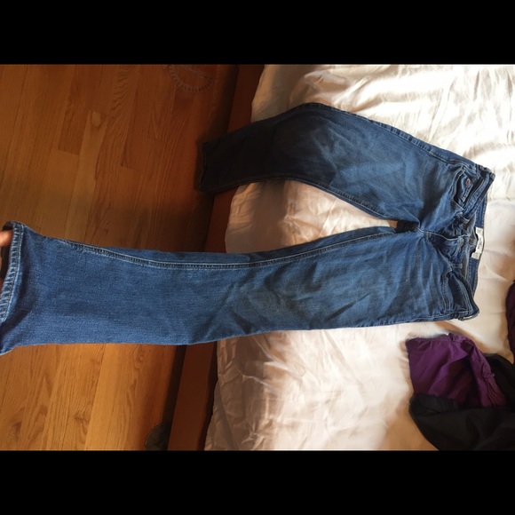 Hollister jeans