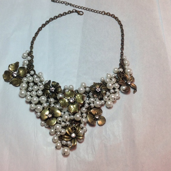 Charming Charlie Jewelry - Necklace