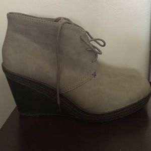 Dr. Scholls Wedge Booties