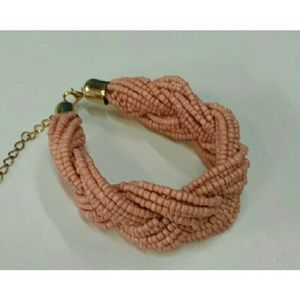 Chunky peach seed beaded bracelet NWT