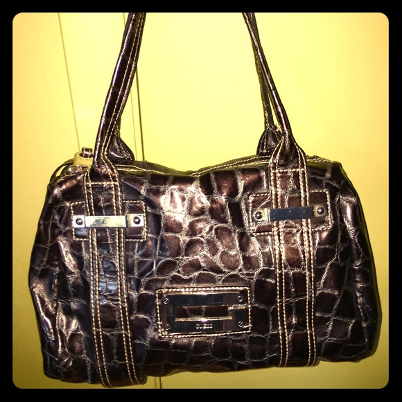 Guess Black Faux Snake Skin Handbag - Picture 1 of 4