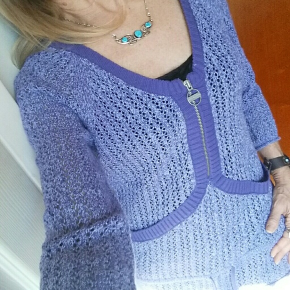 DKNY sweater top - Picture 2 of 5