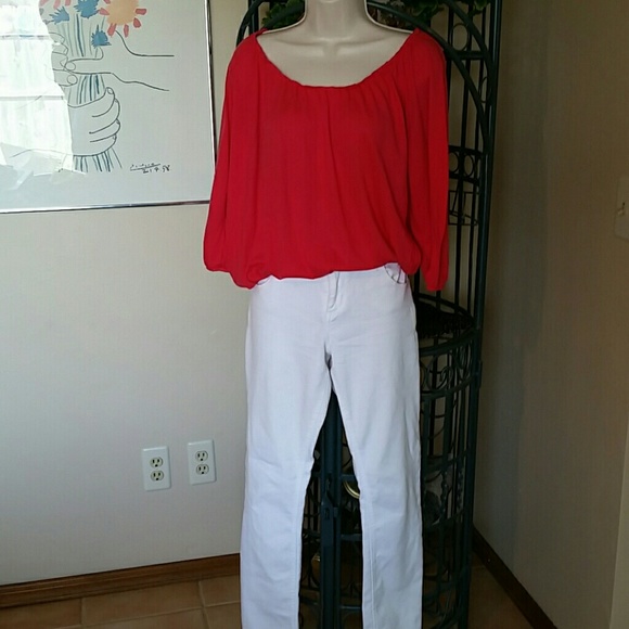Beautiful Lightweight Top
