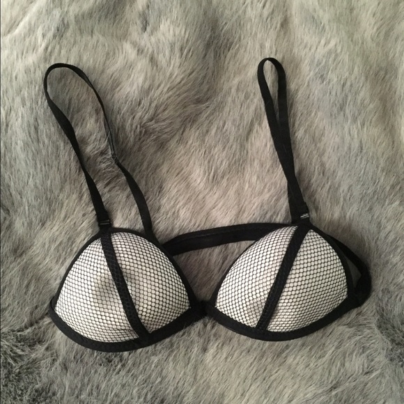 Triangl dupe black/white