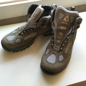 Vasque hiking boots