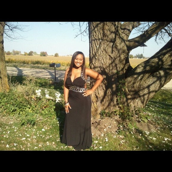 Homecoming Dress - Picture 2 of 4