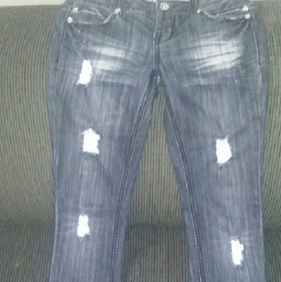 Jeans - Picture 2 of 3